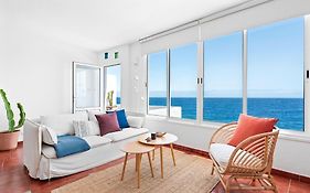 Canary Casita Next To The Atlantic Ocean